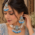 zeenat azure shade half choker