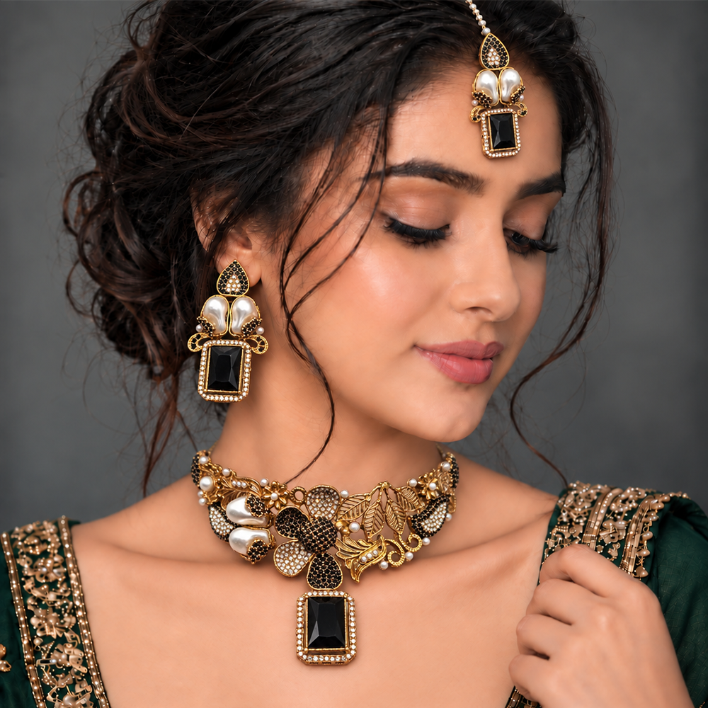 Turkish black stone Collar