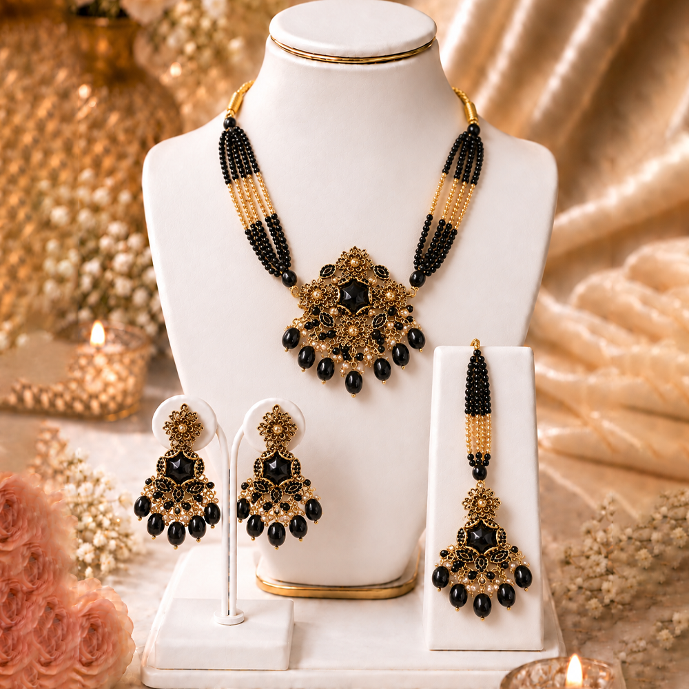 gulnaar black pearl choker