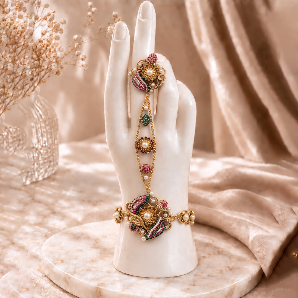 Multi Rose pearl Harness