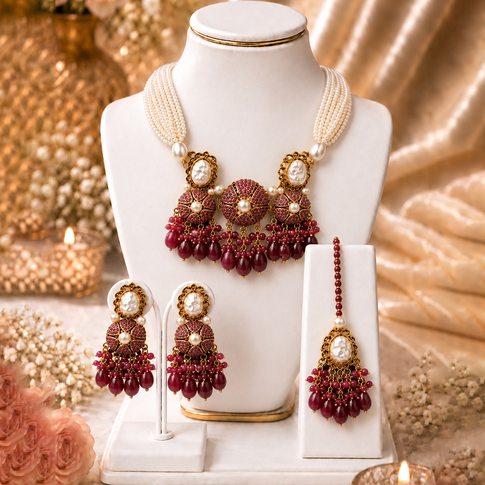 gulnaar red nagina choker