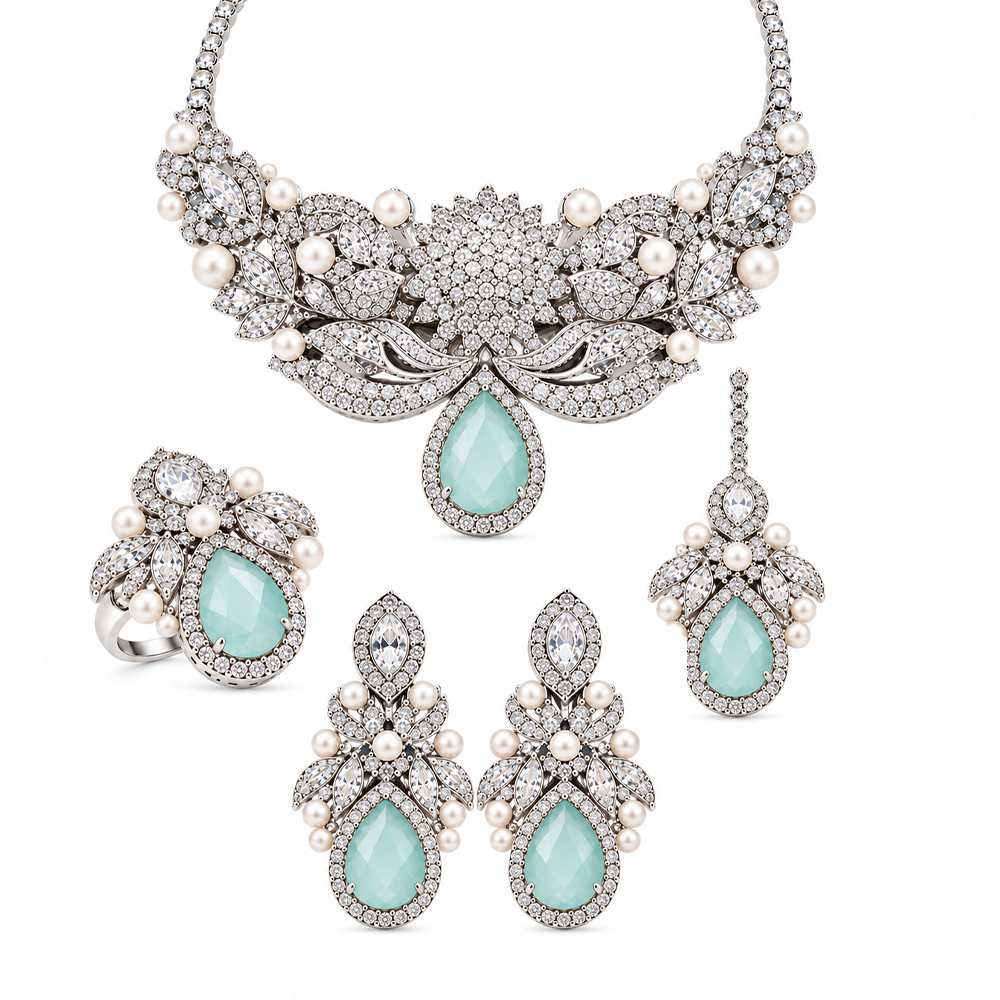 Silver Turquoise Toned mini collar