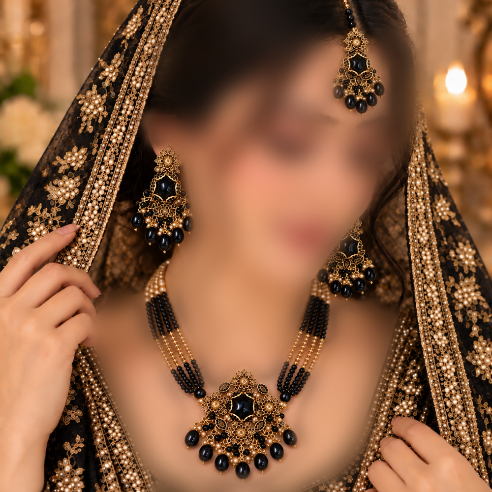 gulnaar black pearl choker