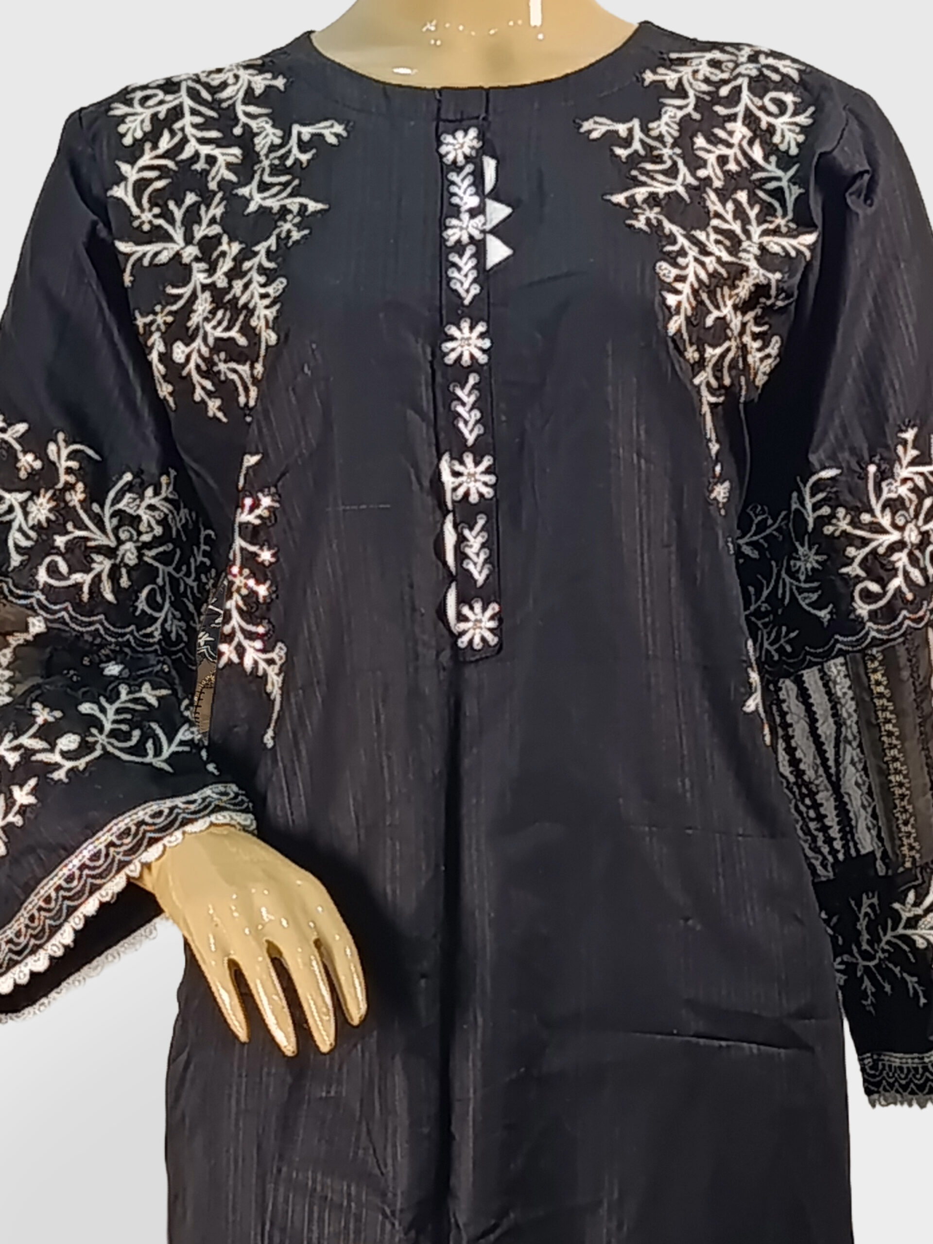 Midnight Noir Embroidered Ensemble – Elegance in Every Thread ZZBLEP2PT-251015 - Image 3